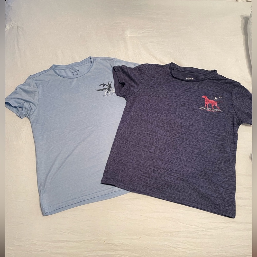 Crown & Ivy Boy’s Shirts (2) Medium